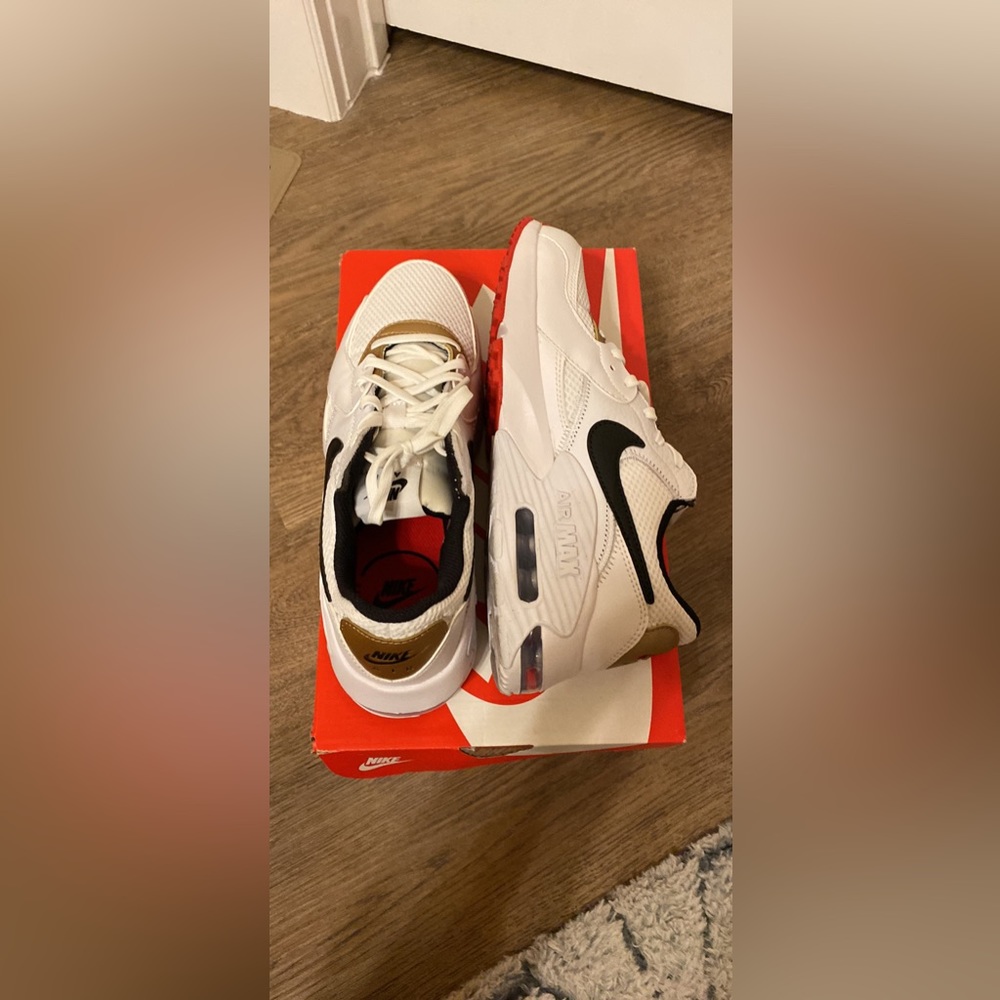 Nike air correlate
